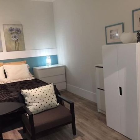 Romantic And Bright Studio Apartment In Arroios - Ssl 2B リスボン エクステリア 写真