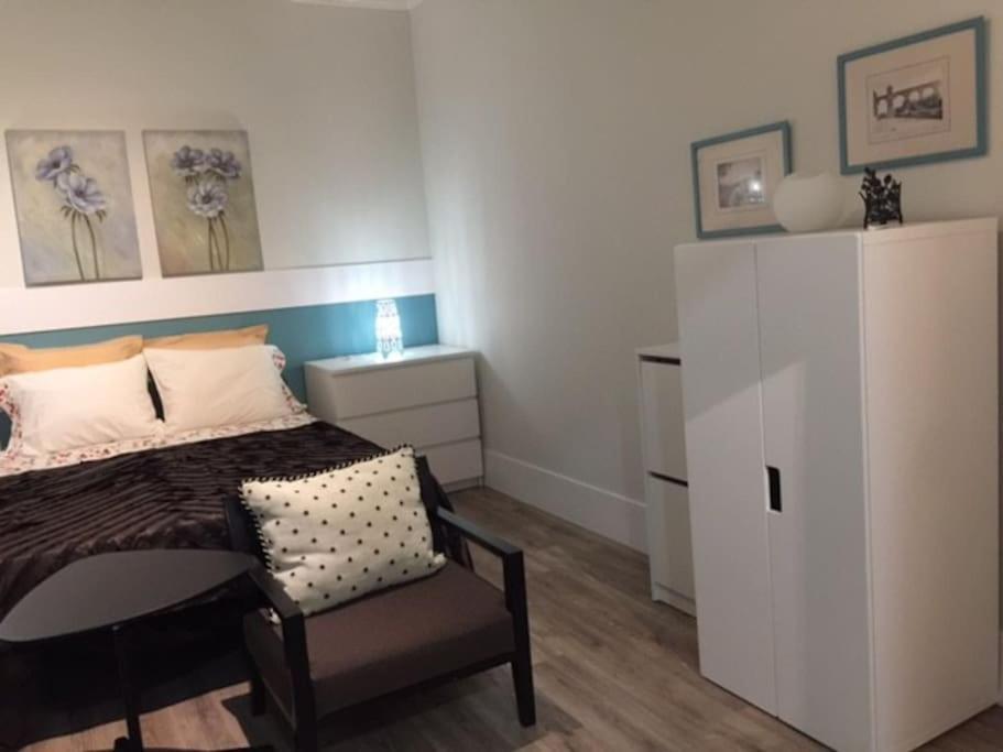 Romantic And Bright Studio Apartment In Arroios - Ssl 2B リスボン エクステリア 写真